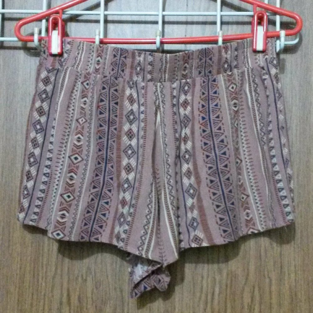 Flowy Aztec Shorts - Picture 11 of 16